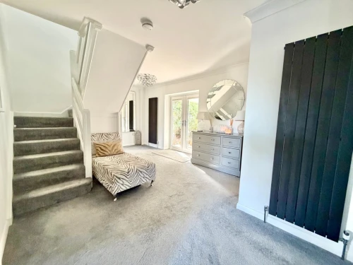 Detached House Main Photo