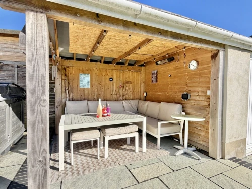 Chalet Bungalow Main Photo