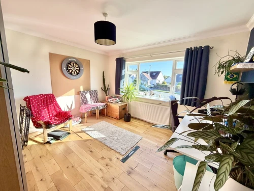 Chalet Bungalow Main Photo