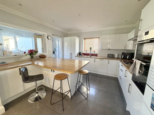 Chalet Bungalow Main Photo