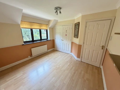 Detached House Main Photo