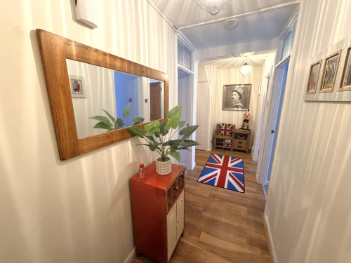 Apartment Photo 4