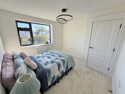 Detached Bungalow Main Photo
