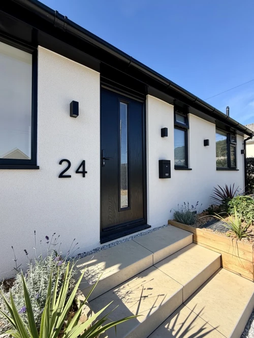Detached Bungalow Main Photo