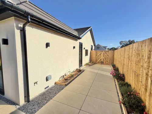 Detached Bungalow Main Photo