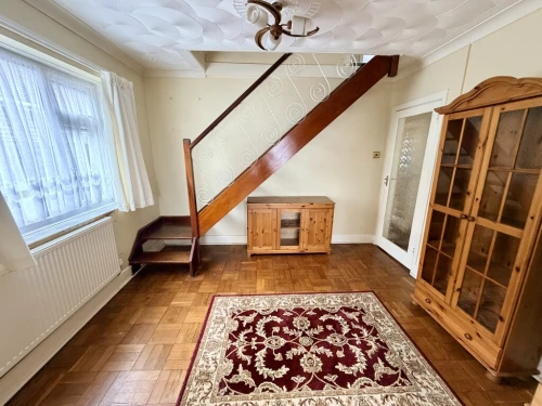 Detached Bungalow Main Photo