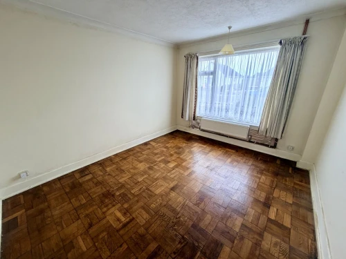 Detached Bungalow Main Photo