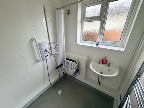 Detached Bungalow Main Photo