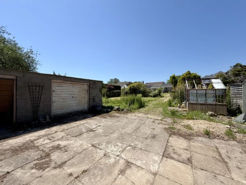Detached Bungalow Main Photo