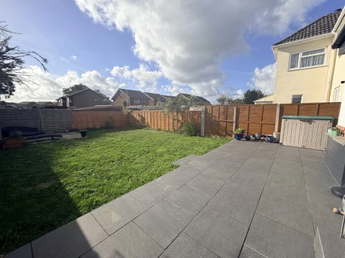 Detached House Main Photo