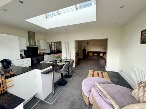 Detached House Main Photo