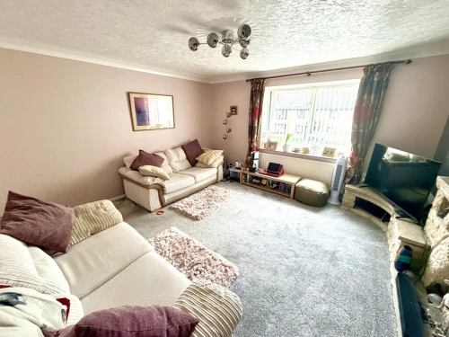 Apartment Main Photo