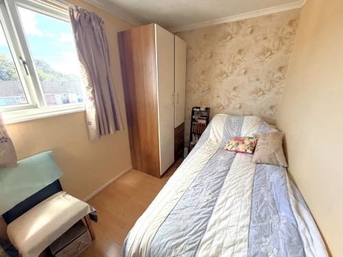 Mid Terraced House Main Photo