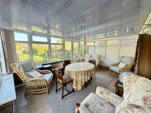 Detached Bungalow Main Photo