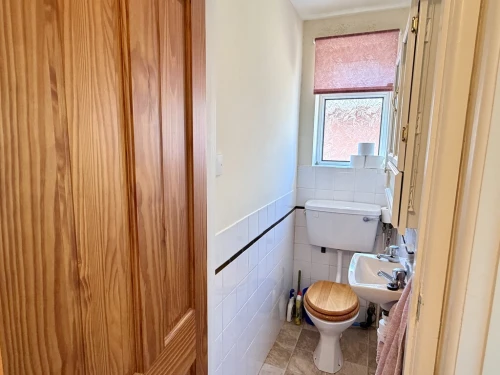 Detached Bungalow Main Photo