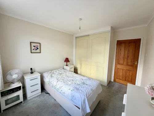 Detached Bungalow Main Photo