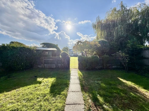 Detached Bungalow Main Photo