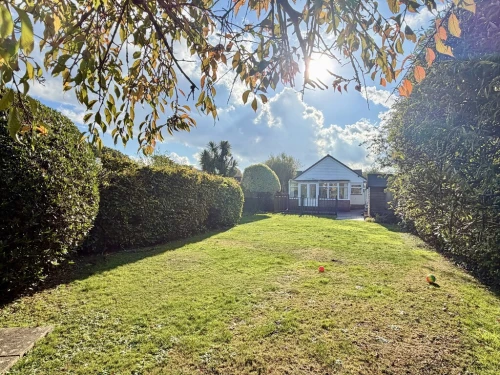 Detached Bungalow Main Photo
