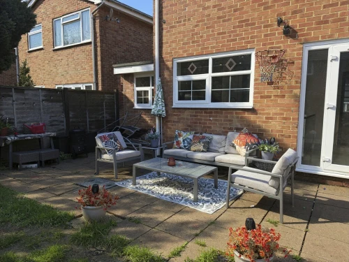 Detached House Main Photo