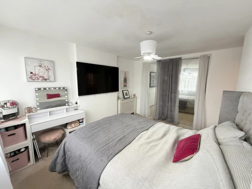 Detached House Main Photo