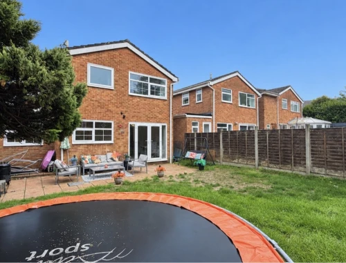 Detached House Main Photo