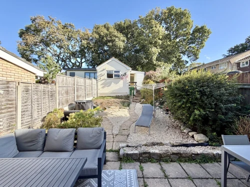 Semi-Detached House Main Photo