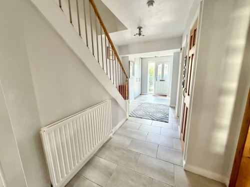 Semi-Detached House Main Photo