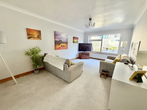 Semi-Detached House Main Photo