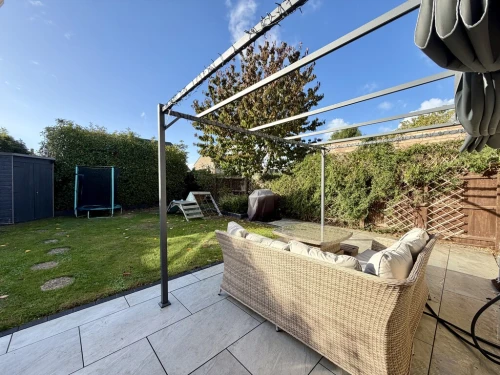Semi-Detached House Main Photo